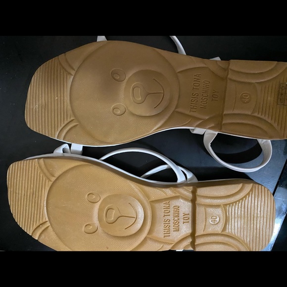 Flats - Picture 2 of 2